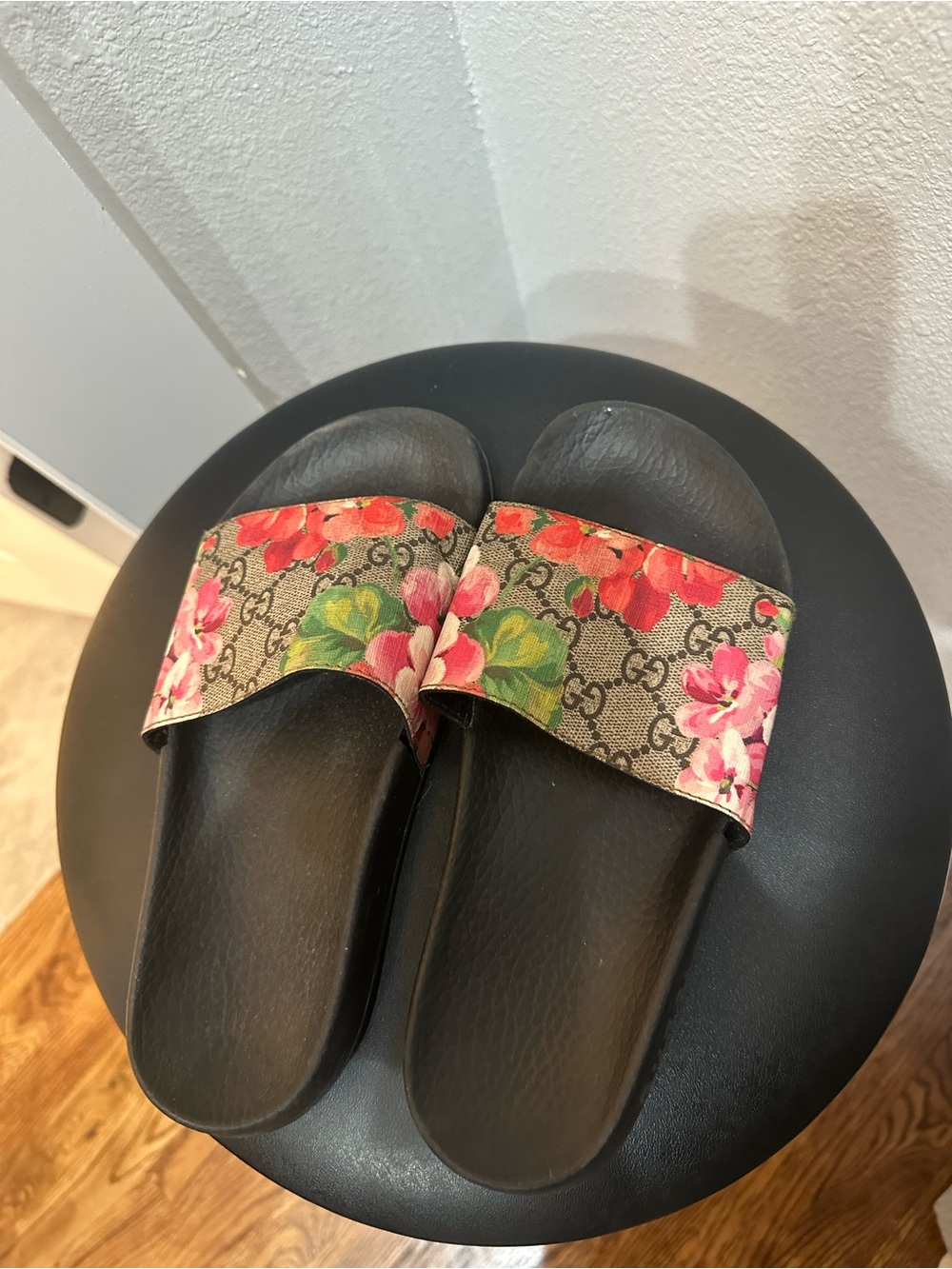Gucci Floral GG Slide Sandals in Black with Pink & Green Accents